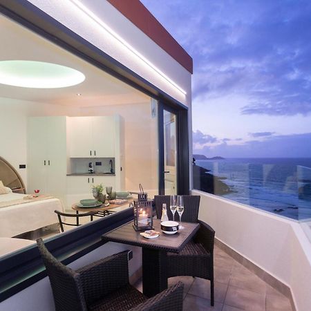Apartamentos Triple M Malpica Ngoại thất bức ảnh