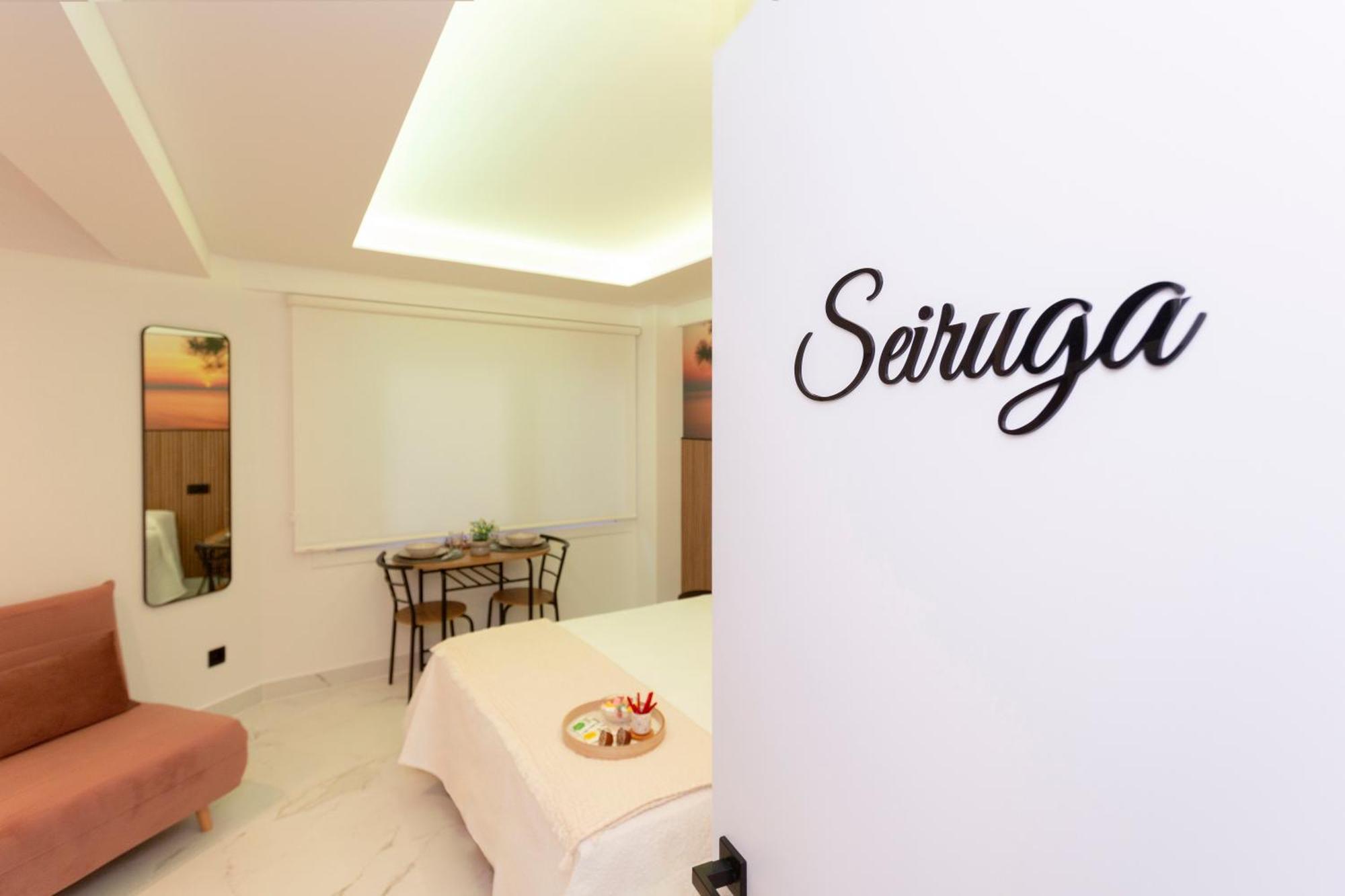 Apartamentos Triple M Malpica Ngoại thất bức ảnh