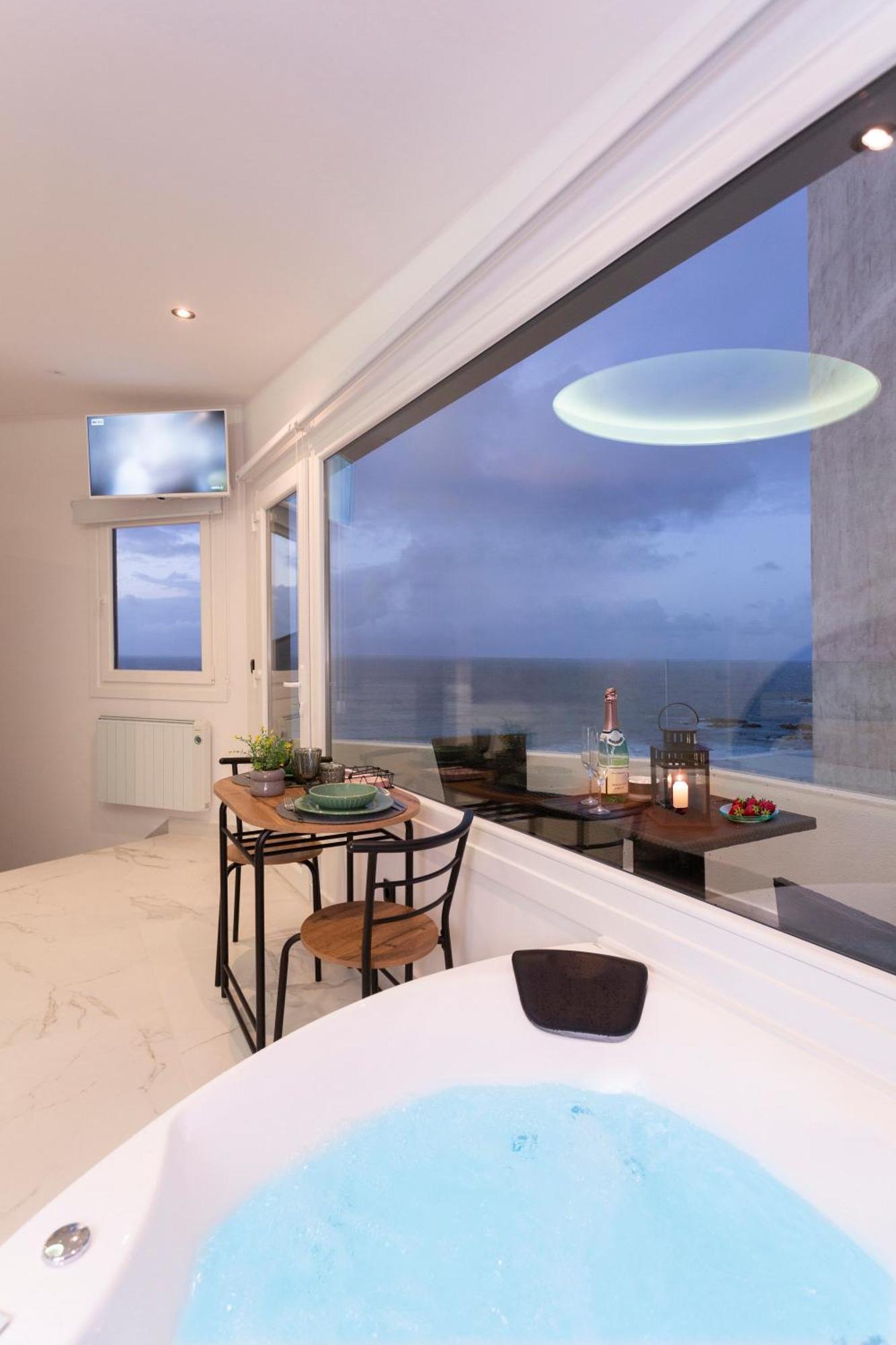 Apartamentos Triple M Malpica Ngoại thất bức ảnh