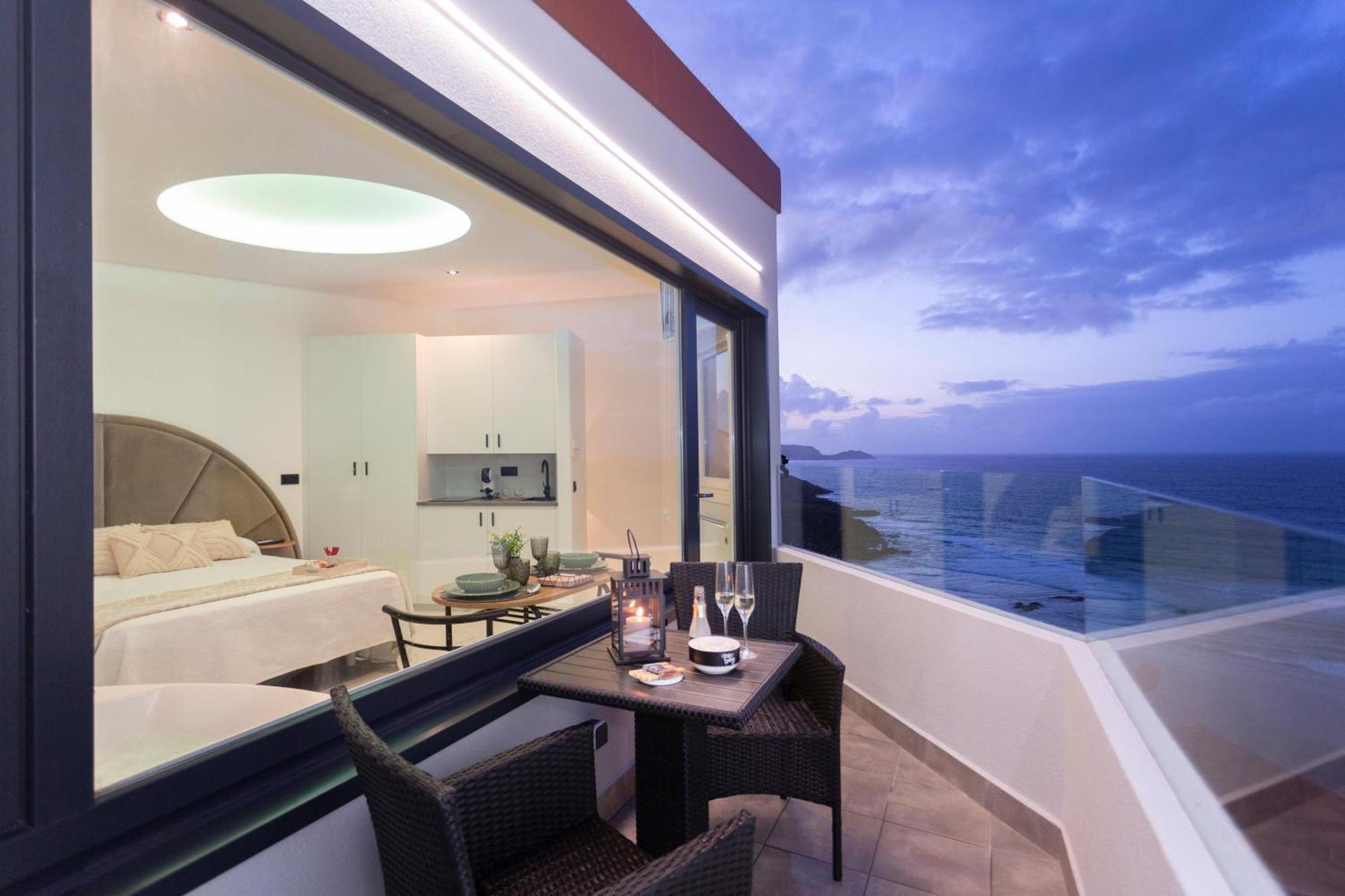 Apartamentos Triple M Malpica Ngoại thất bức ảnh